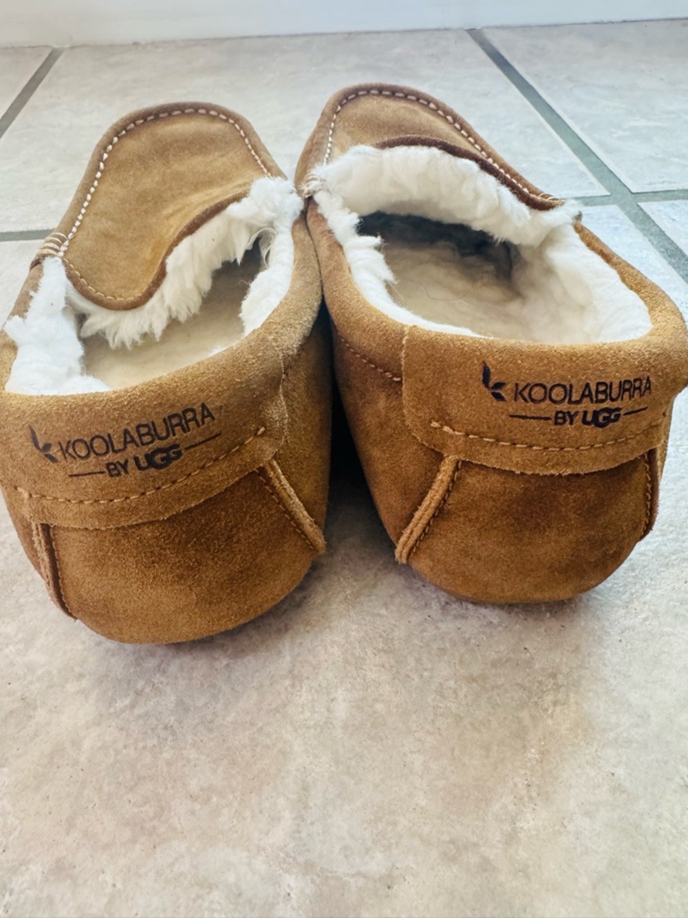 Koolaburra by UGG Men’s Tipton Suede Slipper Moccasins - Chestnut - Size 11 - Picture 3 of 7